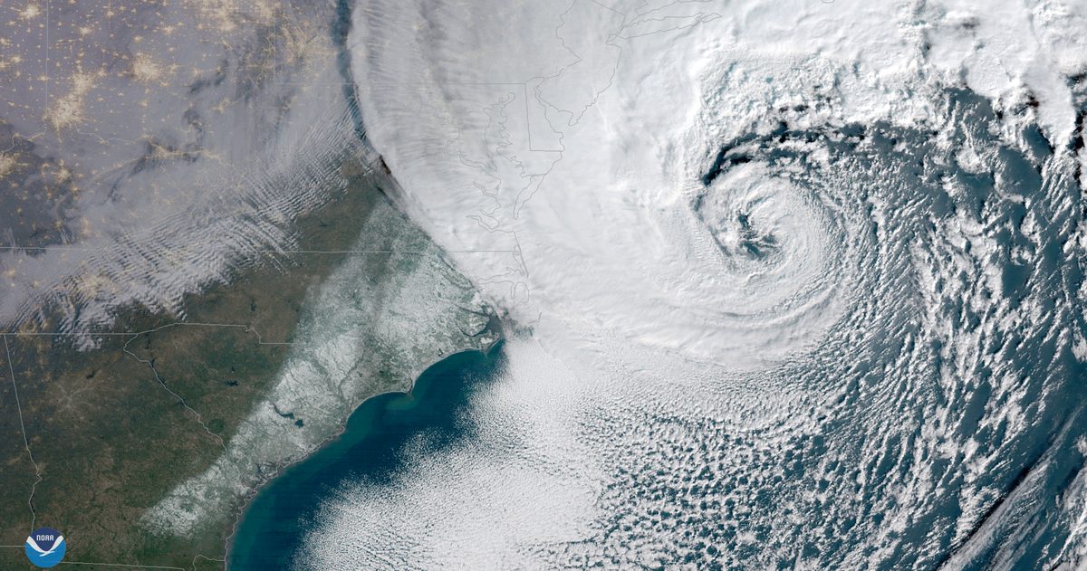 What Is a Bomb Cyclone? East Coast Lows and the 24 hPa Rule